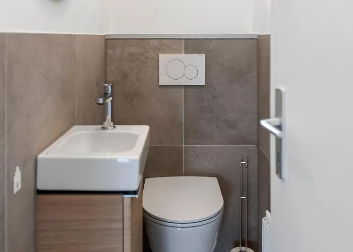 Bel Renove Avec Vue, A *