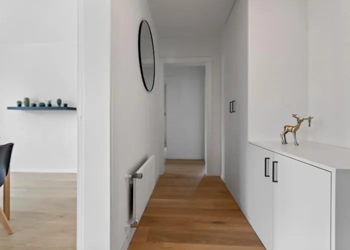 Bel Renove Avec Vue, A Apartment